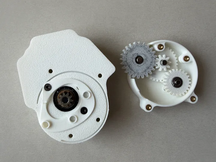 Motorised follow focus